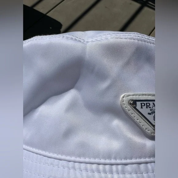 Fashion  White Bucket Hat - Picture 8 of 12